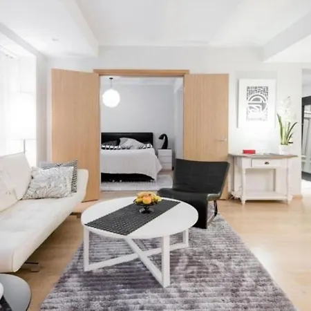 Cozy In A Residential Area Of Apartmán
